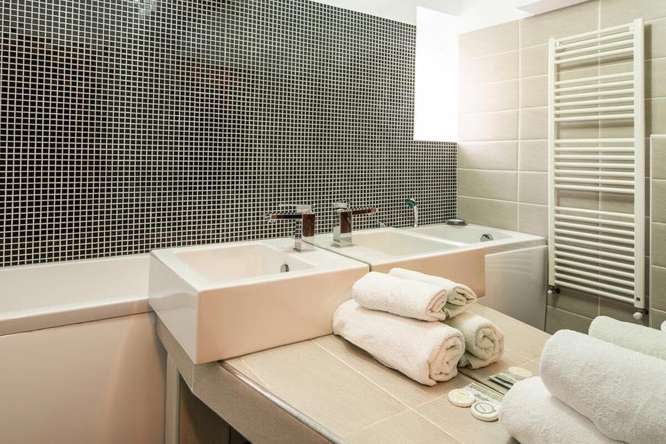 Vila Pinul Si Mesteacanul Hotel Пояна Брашов Екстериор снимка
